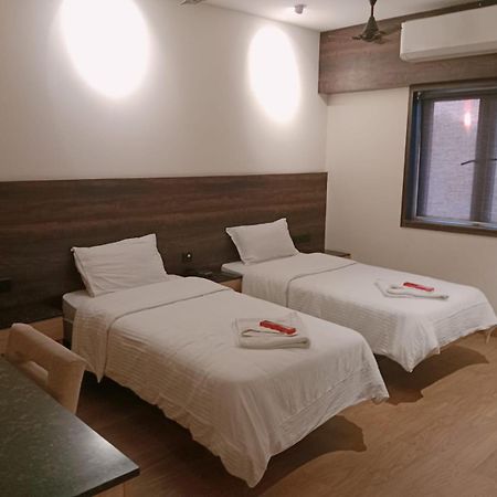 Ant Biz Rooms Near Chennai Trade Centre Bagian luar foto