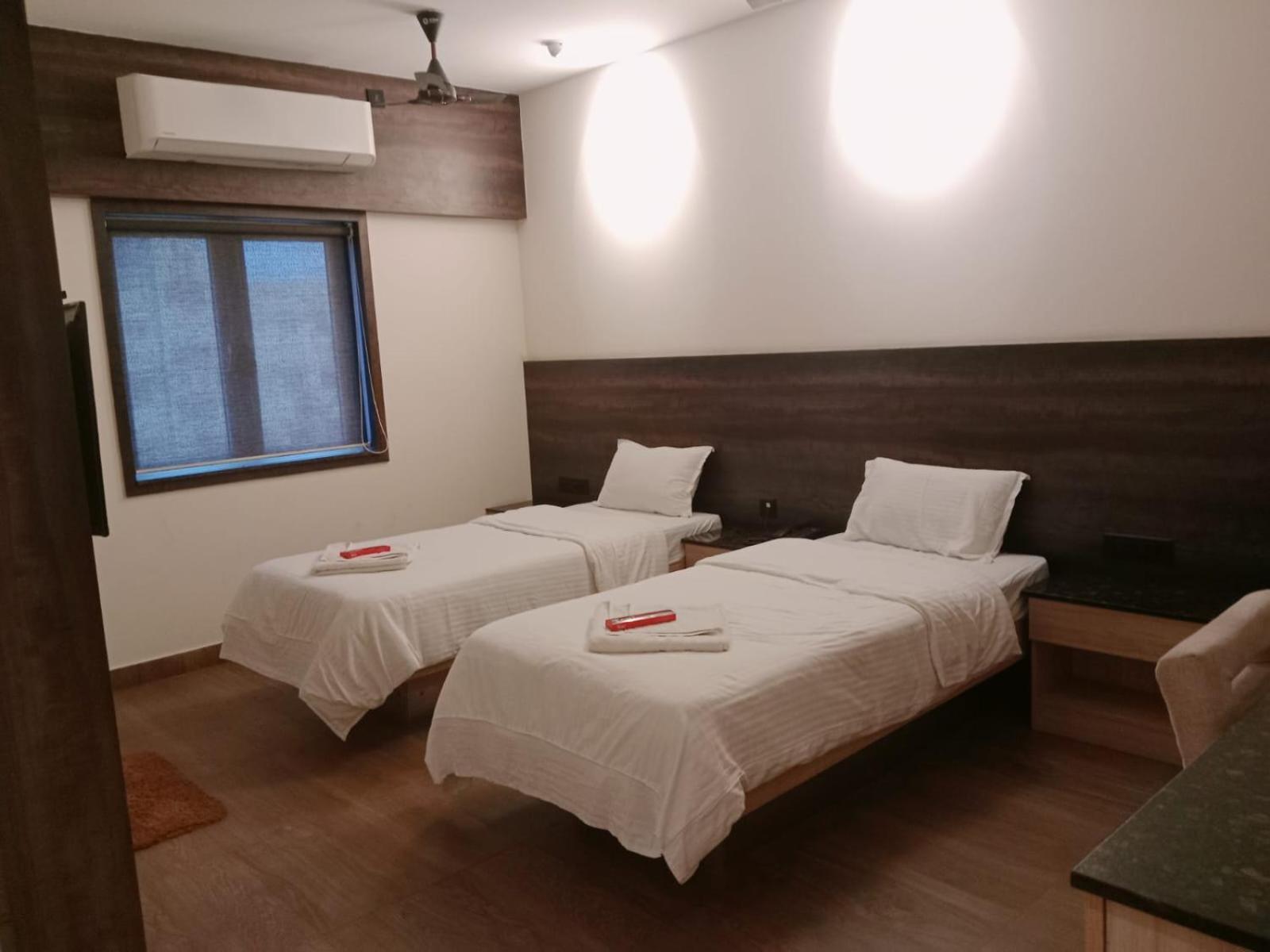 Ant Biz Rooms Near Chennai Trade Centre Bagian luar foto